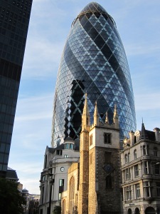 The famous "Gherkin" 